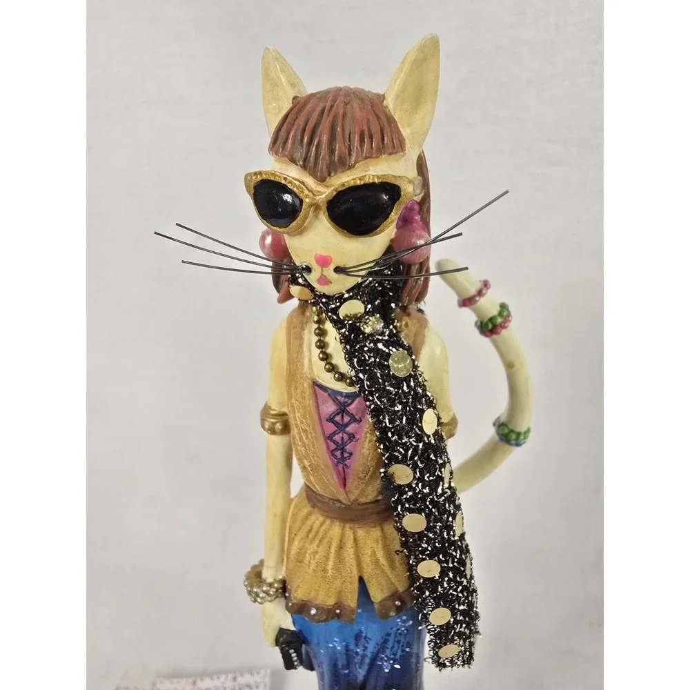 Catwalk Fashion Cat Figurine, 13806,‎ Westland Giftware, 2005. EUC